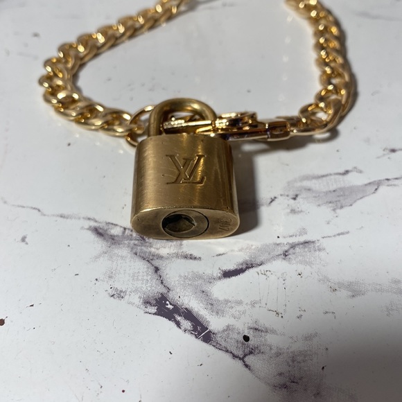 Authentic Louis Vuitton Lock with Chain - Picture 7 of 14